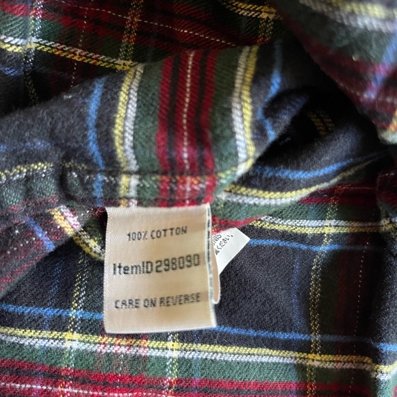 LL Bean Shirt Womens M Pet Scotch Plaid Flannel Slightly Fitted - Picture 3 of 4